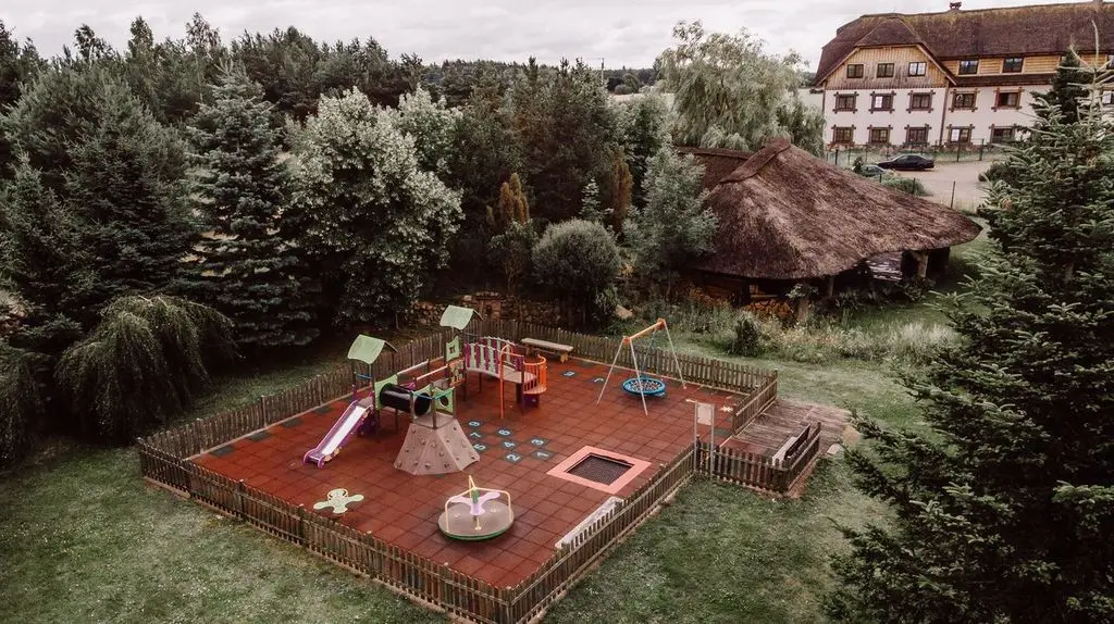 noclegi z dostępem do ogródka